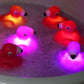 COMPRE 3 Y OBTENGA 2 GRATIS🔥 Juguete de baño iluminado que se activa con agua